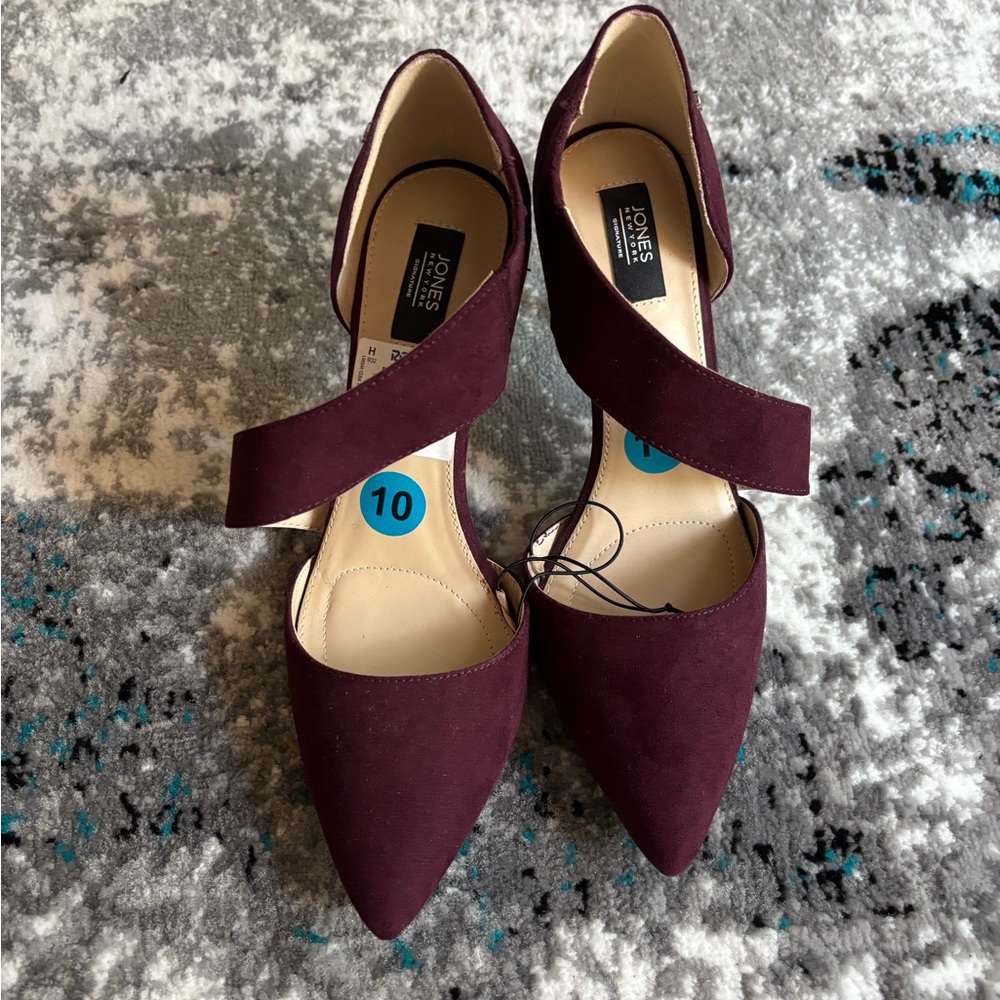 Jones New York Purple Suede heels Elegant Minimalist Design